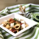 Piatti biodegradabili: un regalo per la natura sempre più popolare