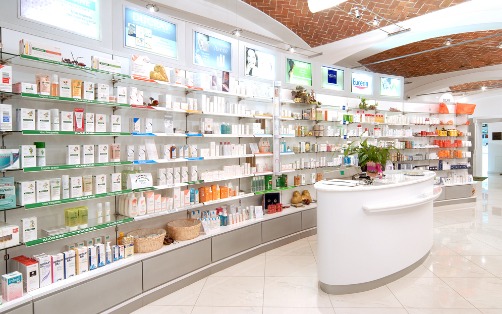 Arredamento farmacia moderna, le regole più importanti da non trascurare